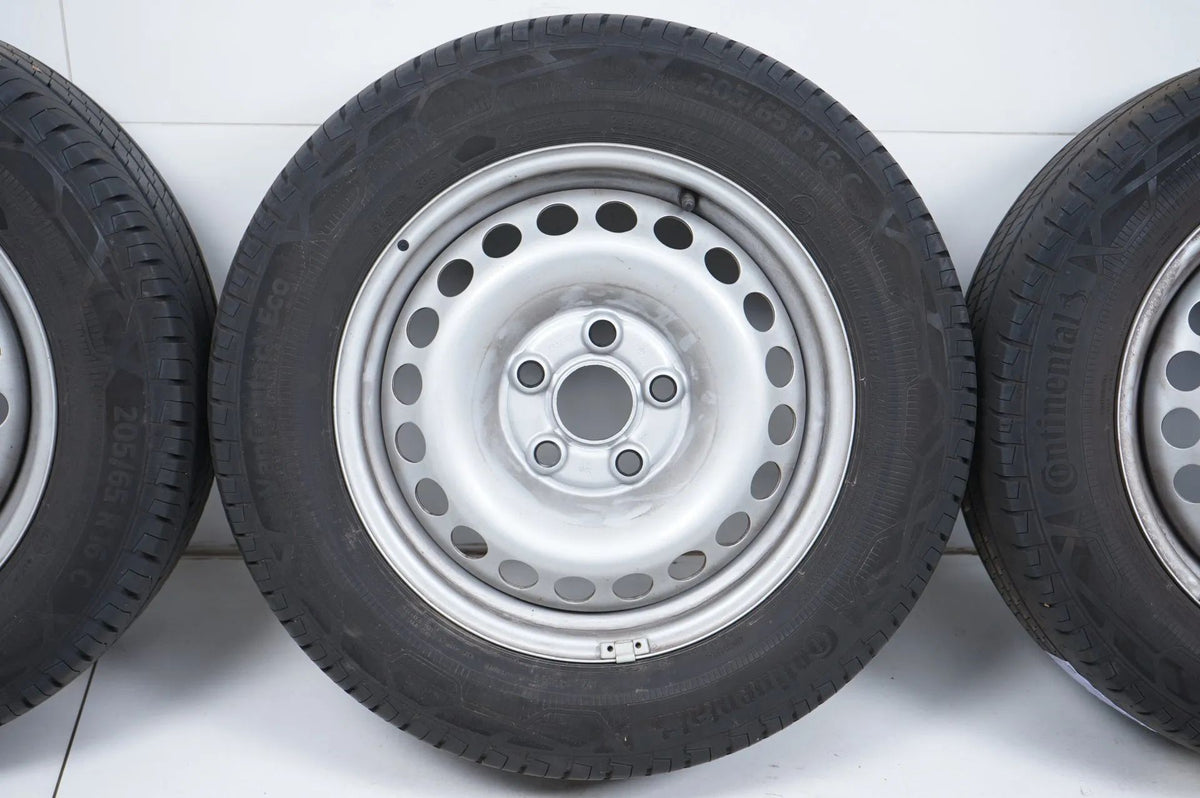 VW Transporter T5 T6 summer wheels, summer tires 205/65 R16 inch Detailansicht 4