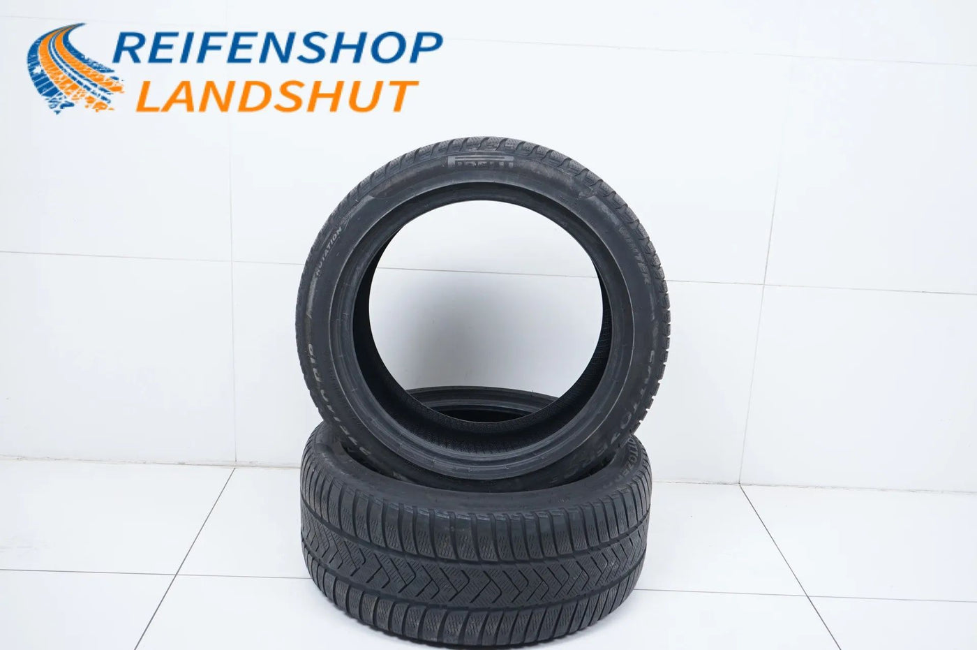 2x Winterreifen 275 40 18 Zoll Pirelli ca.4 mm DOT19 MO