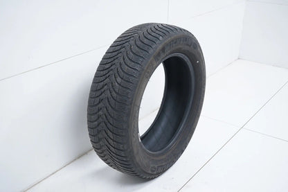 1x Winter tire 205 60 16 inch Michelin approx. 4 mm tread depth DOT18 MO