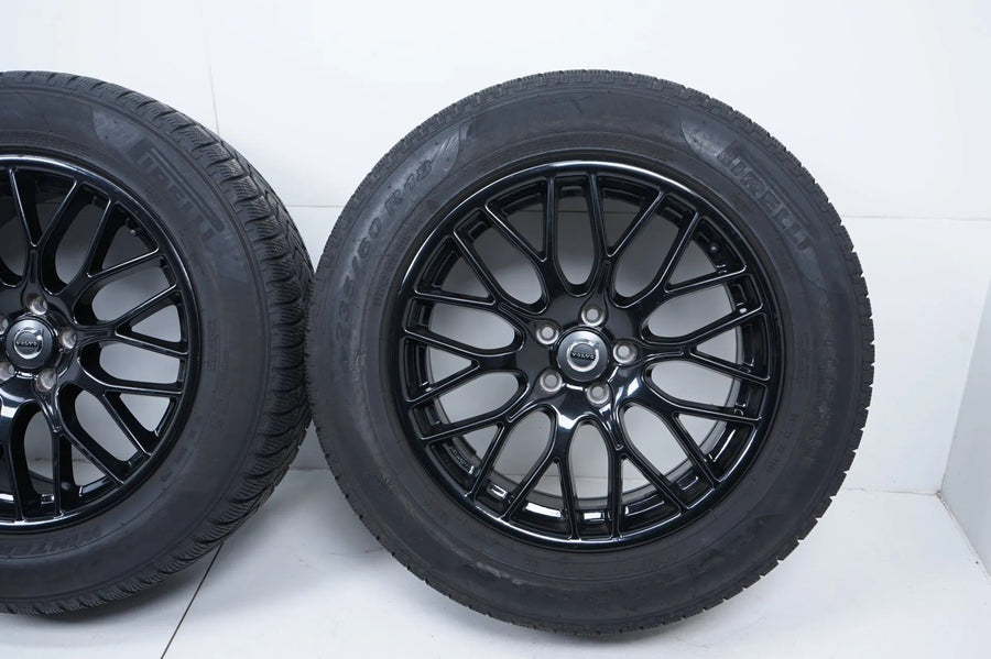 Pneus hiver pour Volvo XC90 (2 pneus) 235/60/18 pouces