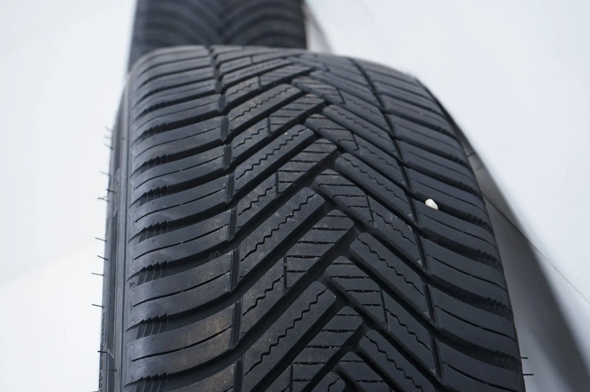 Mercedes C-Class W206 all-weather tires, winter wheels, 18 inch Detailansicht 11