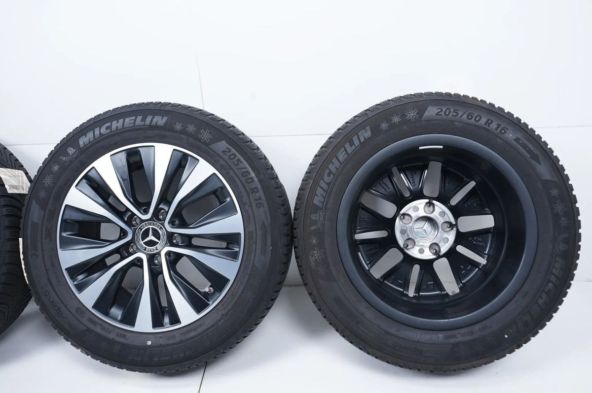 Mercedes A B Klasse W177 W247 Winterräder Winterreifen 16 Zoll Detailansicht 15
