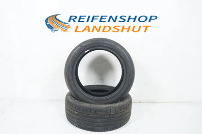 2 pneus été Pirelli DOT20 255/45/19 pouces, profondeur de sculpture d'environ 5,5 mm.