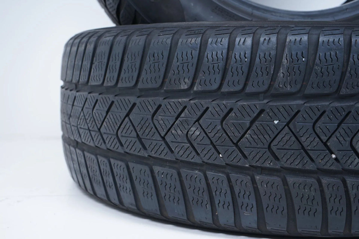 2 pneus hiver Pirelli DOT19 225/60/17 pouces, profondeur de sculpture d'environ 4 mm Vue détaillée 6
