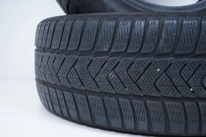 2 pneus hiver Pirelli DOT19 225/60/17 pouces, profondeur de sculpture d'environ 4 mm