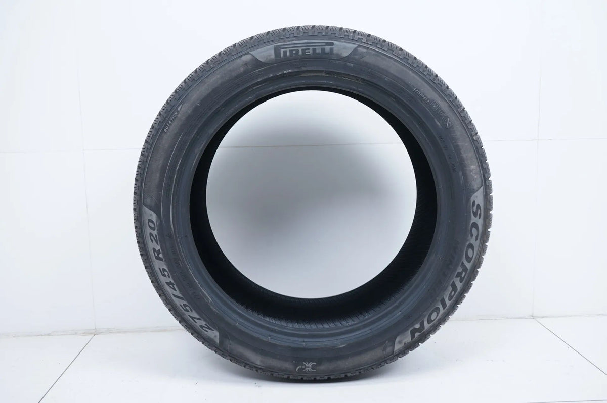 1x Winter tire 275 45 20 inch Pirelli approx. 8 mm DOT16 MO Detail view 2
