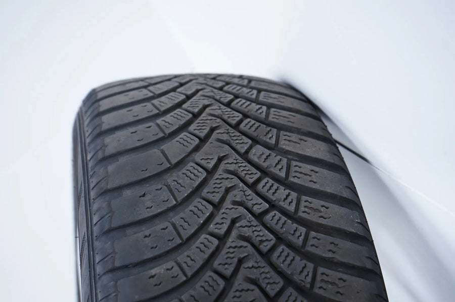 MINI Countryman F60 Winter Tires Winter Wheels 205 60 17 inch JCW539