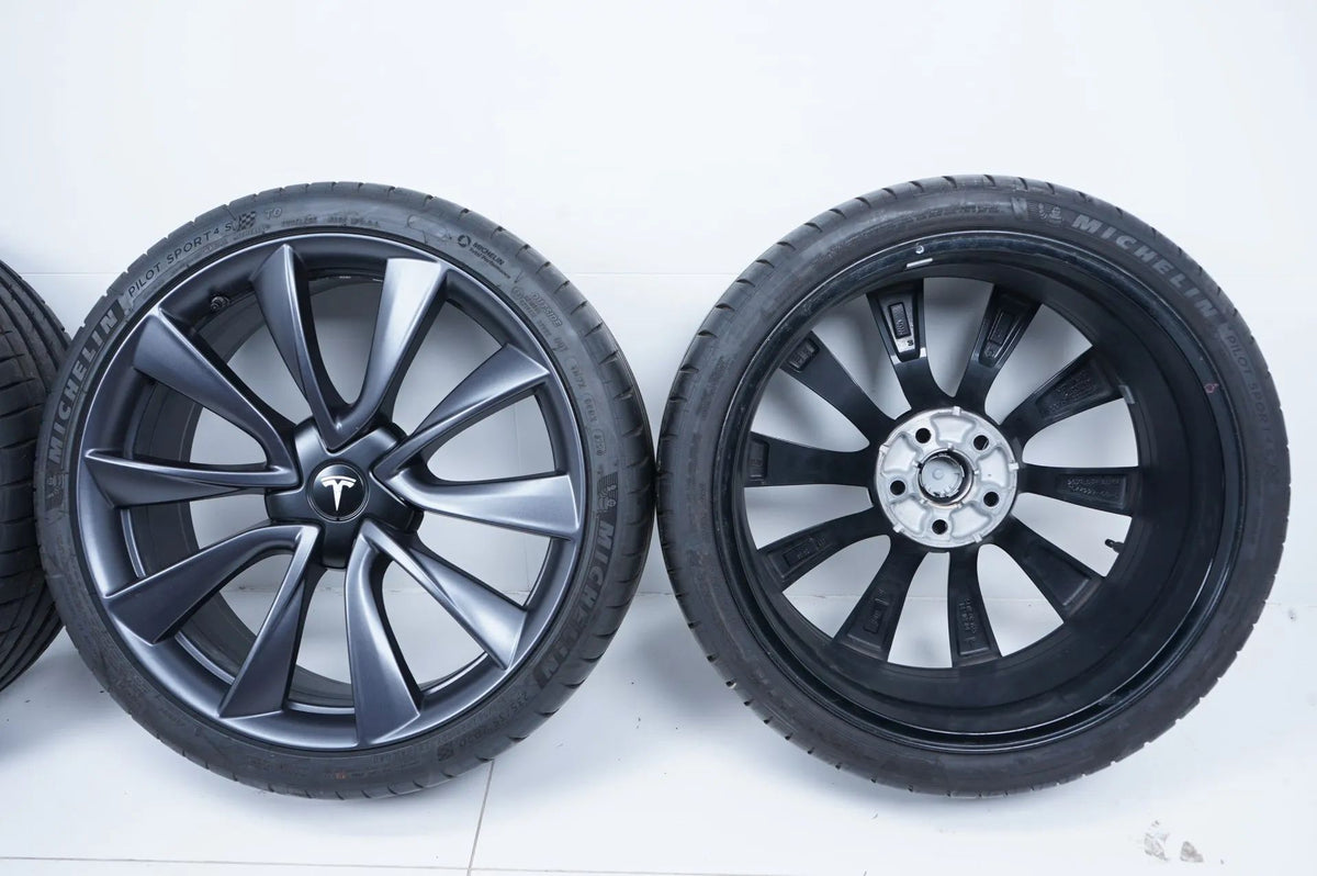 Tesla Model 3 summer tires, summer wheels, 235/35/20 inch, 7mm tread depth Detailansicht 13