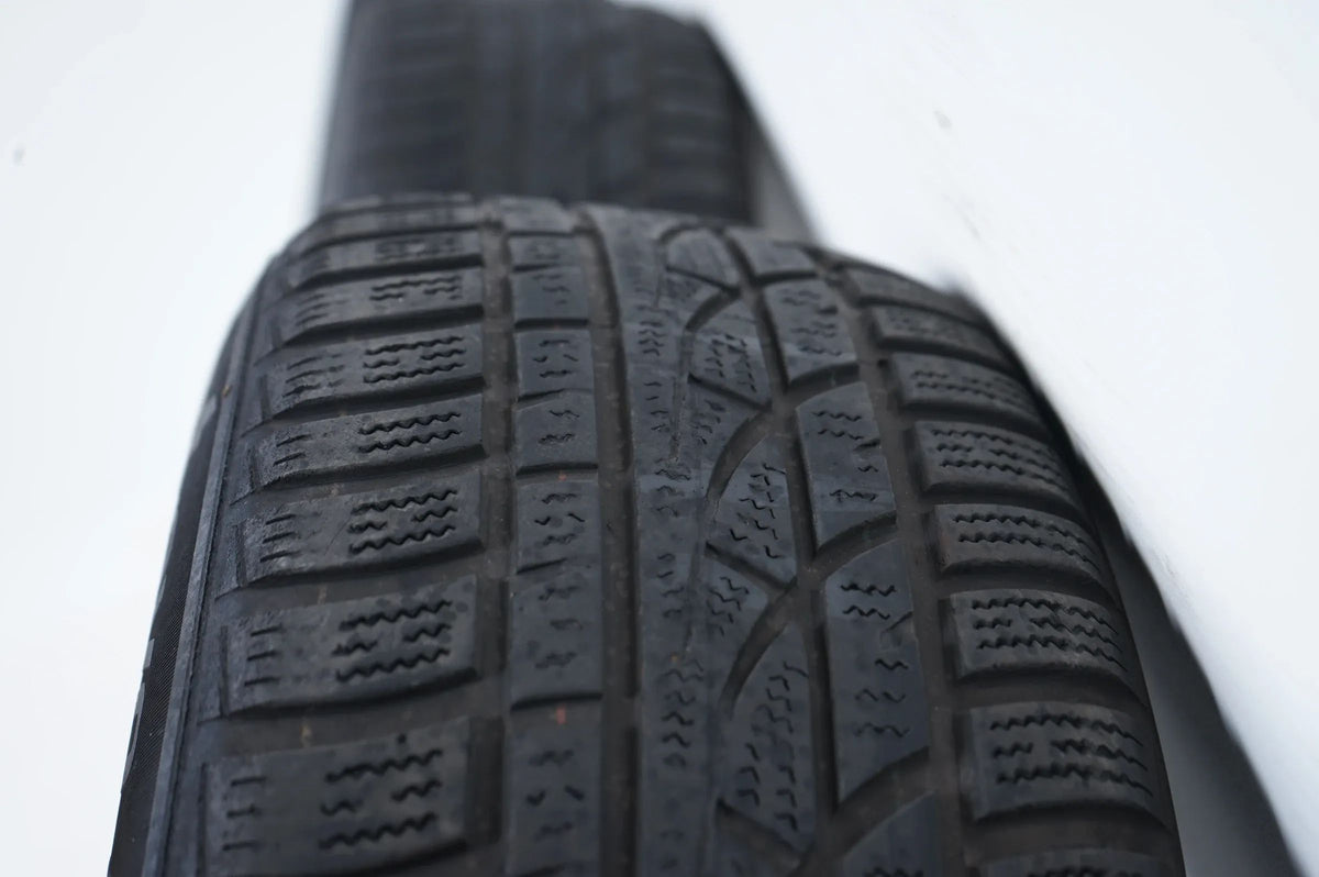 Pneus/jantes hiver Audi A4 B9 8W 205/60 R16 Detailansicht 9