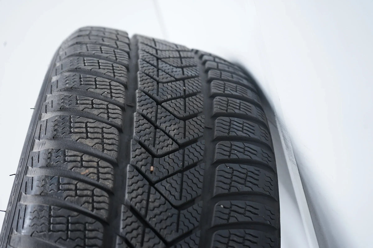 VW Volkswagen Passat Alltrack 3G Winter Wheels Winter Tires 18 Inch 3G0601025N Detailansicht 15