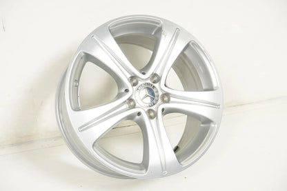 1x Hliníkový disk Mercedes E Klasse W213 17 palců A2134011200 7,5J ET40
