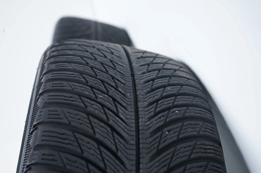 Mercedes C Klasse Hybrid W206 Winterreifen Winterräder 17 Zoll