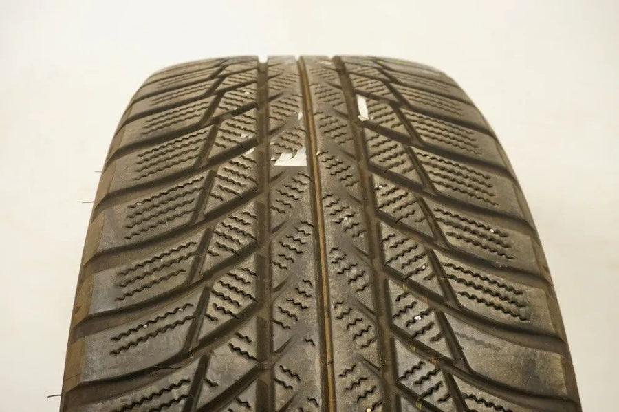 2 x Winterreifen Bridgestone 225 45 18 Zoll DOT21/19 ca.4mm MO