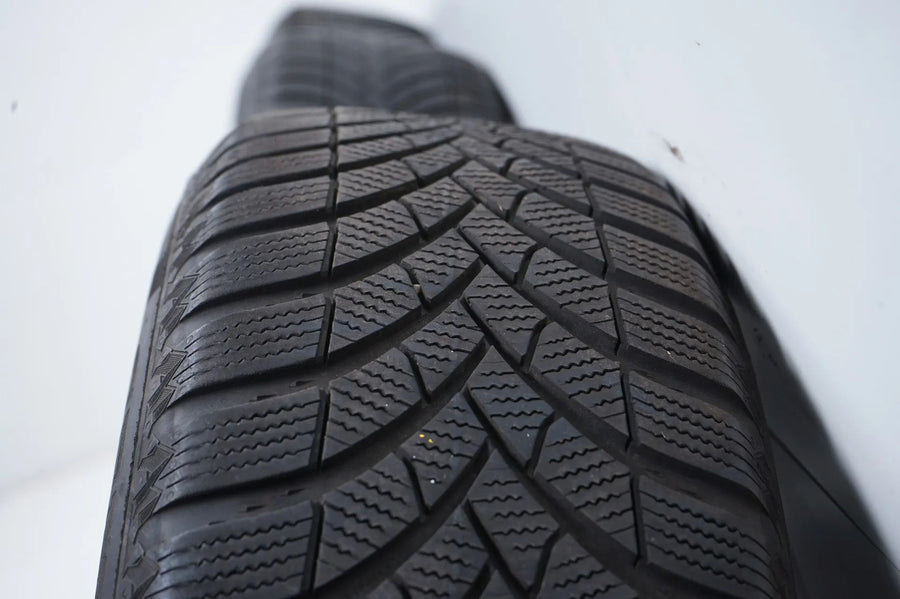 Audi Q3 83A F3 winter tires/wheels 215/65/17 inch