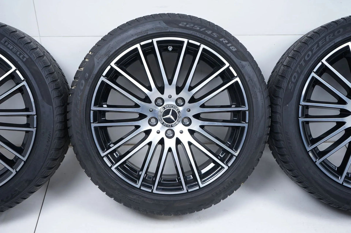 Mercedes C-Class W206 winter tires/wheels 225/45/18 inch Detailansicht 4