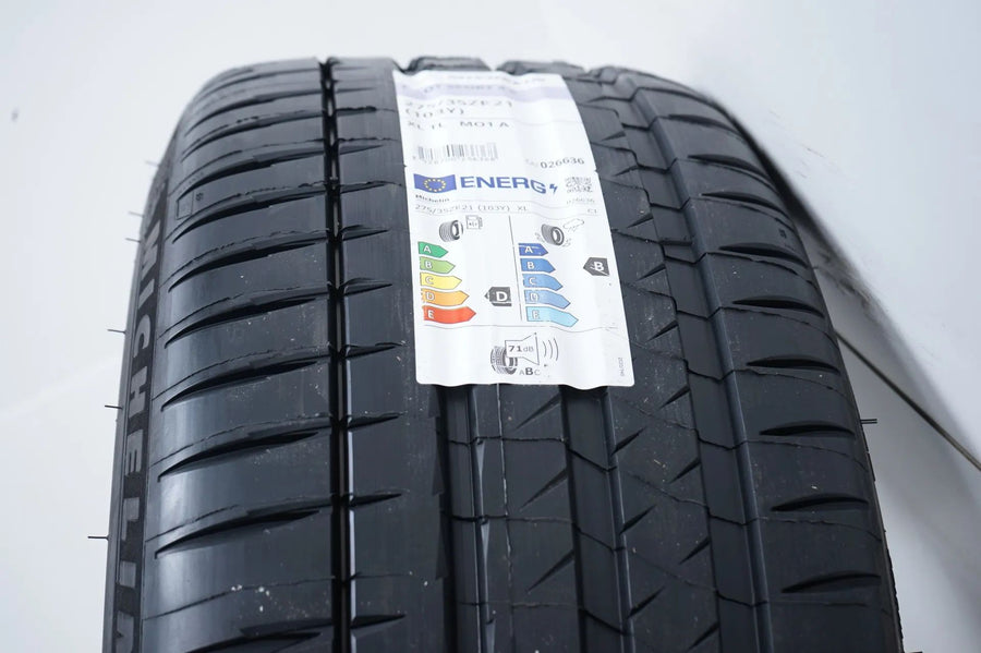 Jantes et pneus été 21 pouces pour Mercedes AMG GT W290 neuves