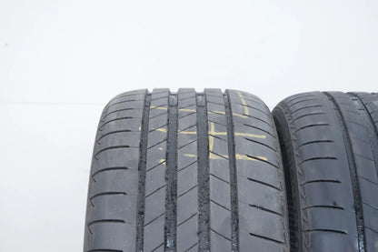 2x Bridgestone summer tires 255 40 18 inch DOT20 approx. 5.5mm tread depth RFT