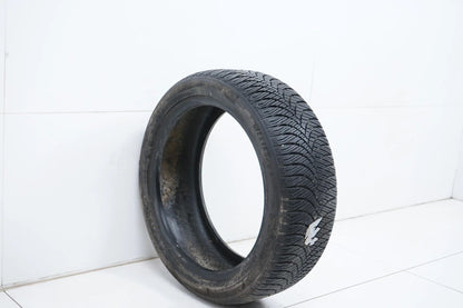 1 x Allwetterreifen Westlake 225 45 18 Zoll DOT21 ca.7 mm