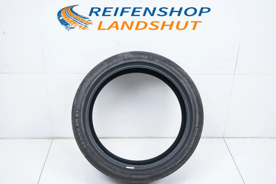 1 x Sommerreifen 255 40 21 Zoll Continental DOT16 ca.5mm