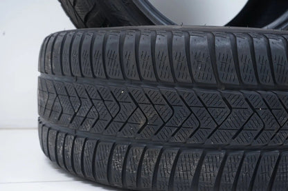 2x Winterreifen 275 40 18 Zoll Pirelli ca.4 mm DOT21/20 MO