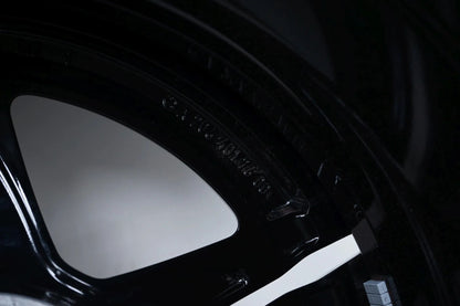 Mercedes C-Class Hybrid W206 AMG 18-inch summer wheels