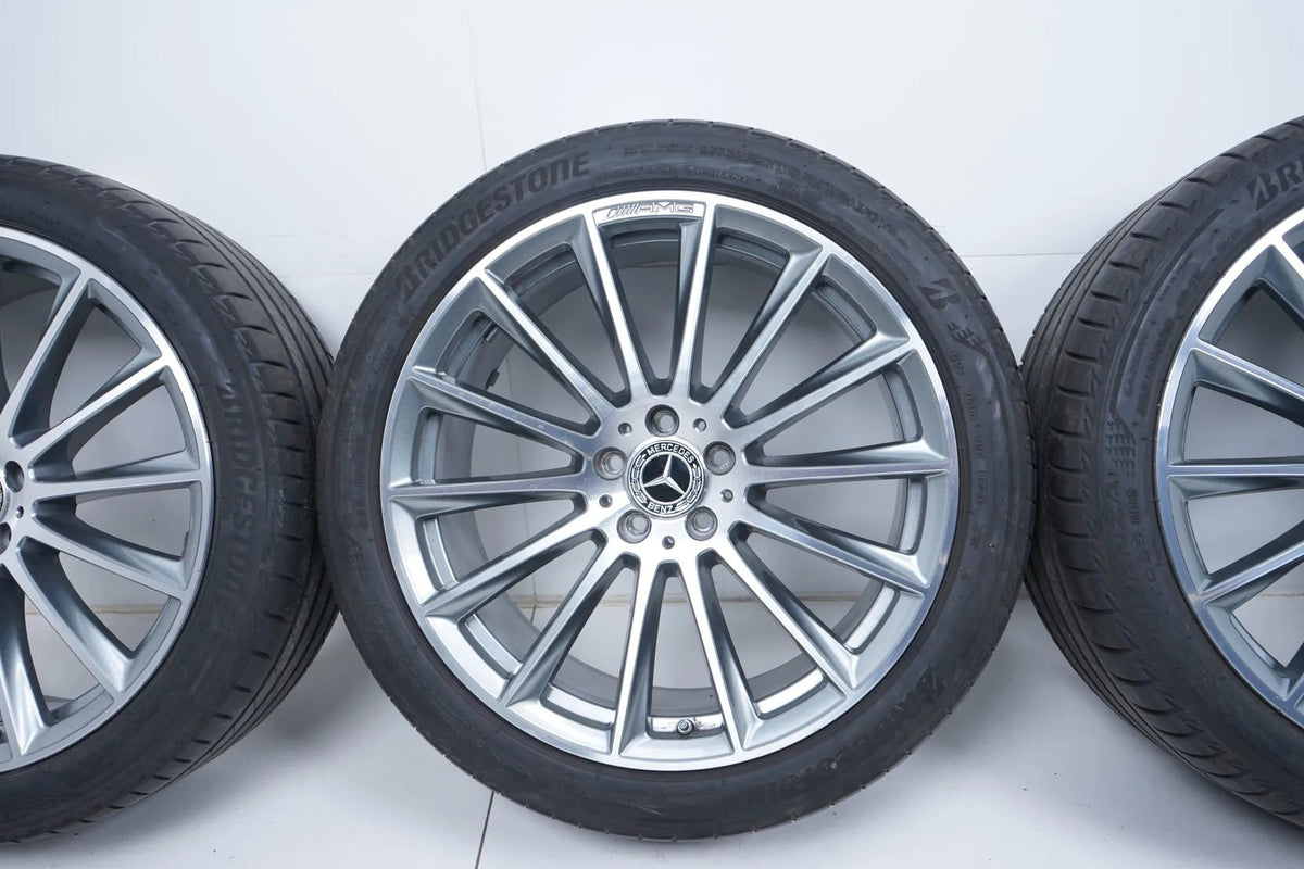 Mercedes S-Klasse W223 V223 TOP 20 Zoll AMG Alufelgen Sommerräder Sommerreifen Detailansicht 4