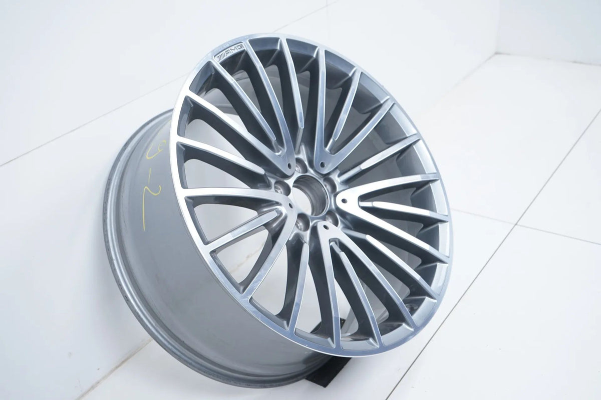 1 x Mercedes GLC63 AMG W253 X253 Alloy Wheel 21 Inch A2534015900 Detailansicht 3