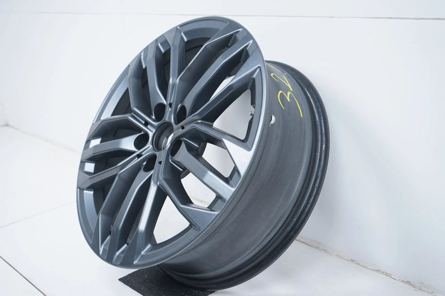 1 x Originele BMW X1 X2 U11 U10 lichtmetalen velg 18 inch 879 6898046 6,5J