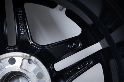 Roues et pneus hiver 18 pouces pour Mercedes Classe AB W177 B247
