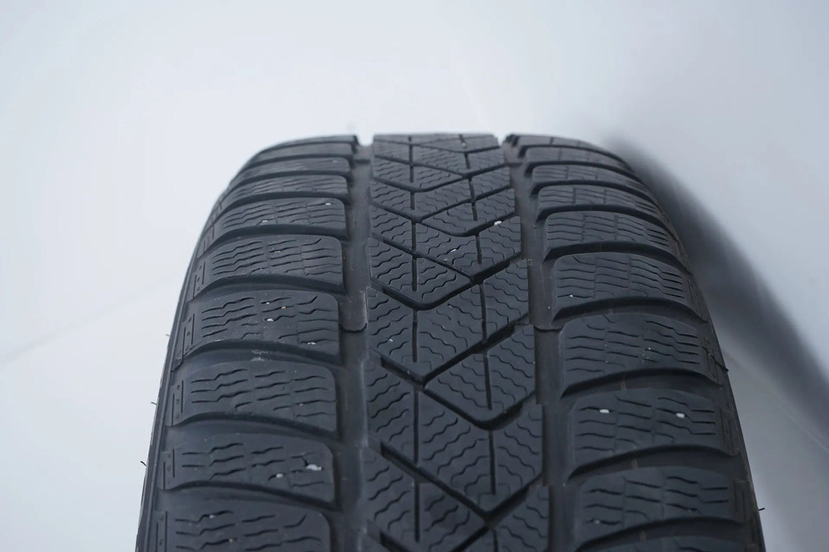 BMW X1 X2 F48 F39 zimní pneumatiky zimní kola 225 45 19 palců Detailní zobrazení 17