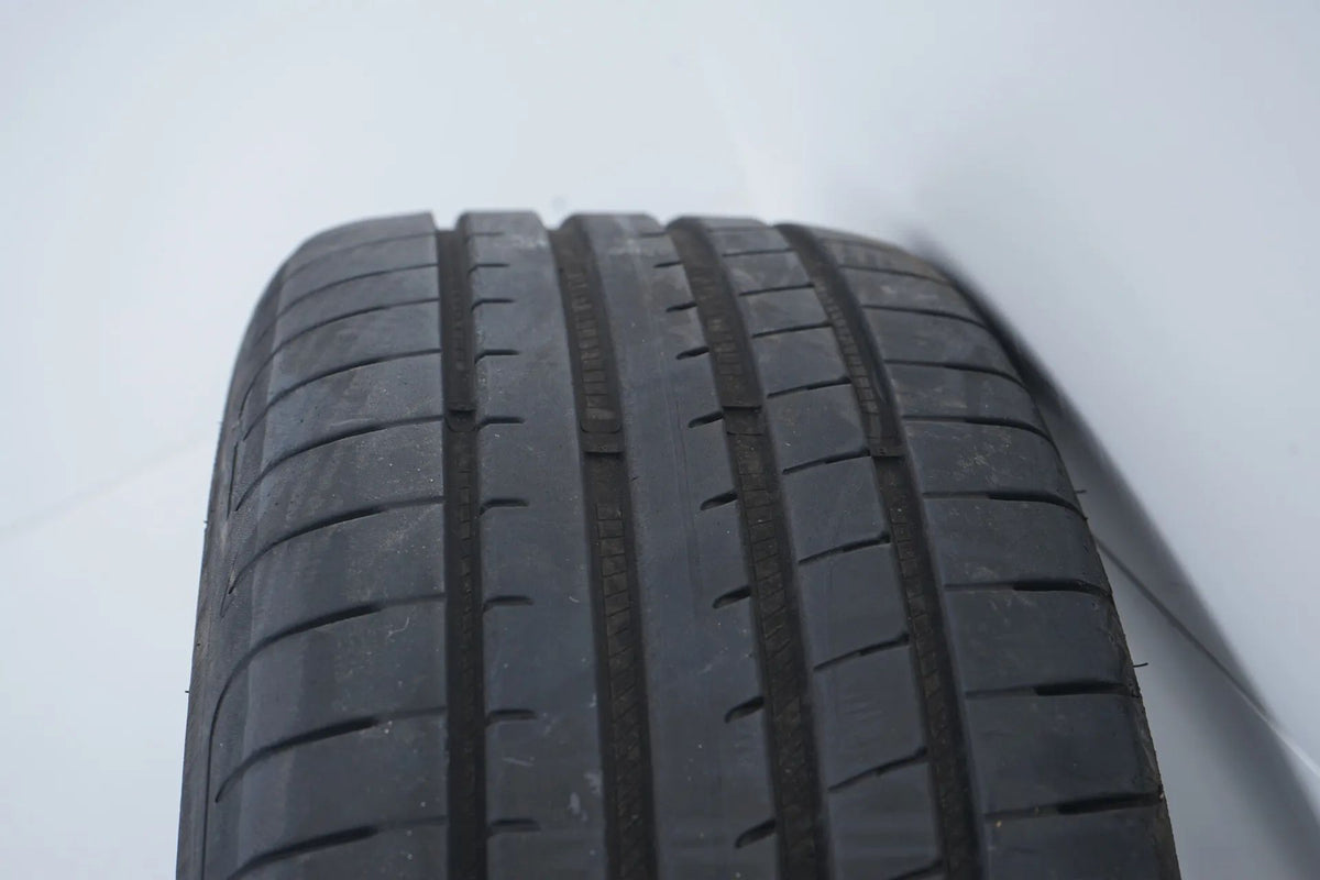 Mercedes C Class W206 summer tires, summer wheels, 17 inch Detailansicht 11
