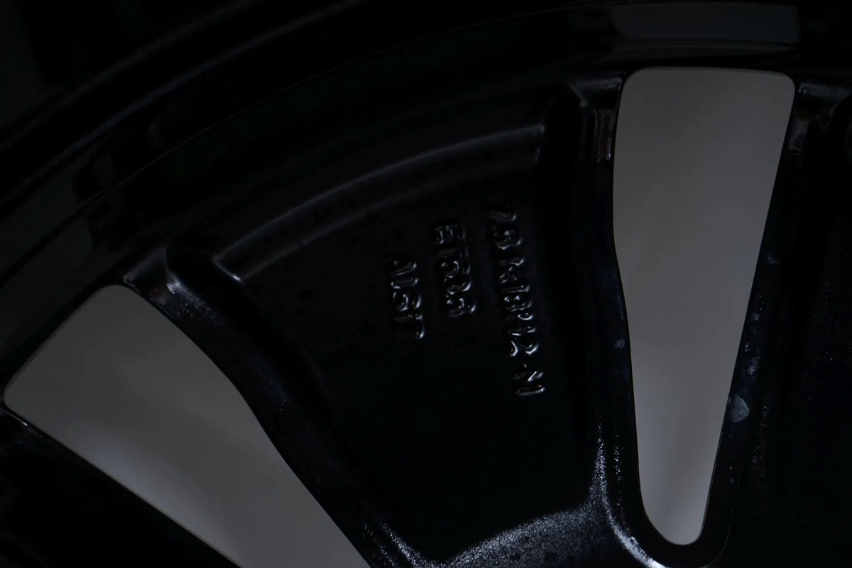 Roues et pneus été 18 pouces pour Mercedes EQA EQB H243 X243 Detailansicht 16