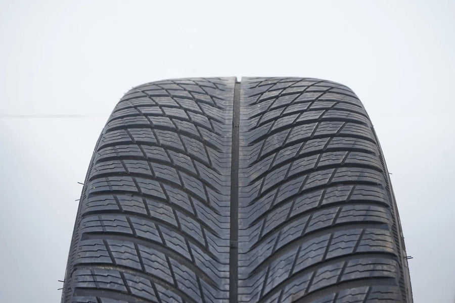 Mercedes AMG GT X290 W290 Winter Tires Winter Wheels 20 Inch 4 Door