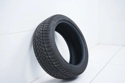 1x Winter tire 225 45 17 inch Pirelli DOT23 approx. 7 mm BMW* RFT