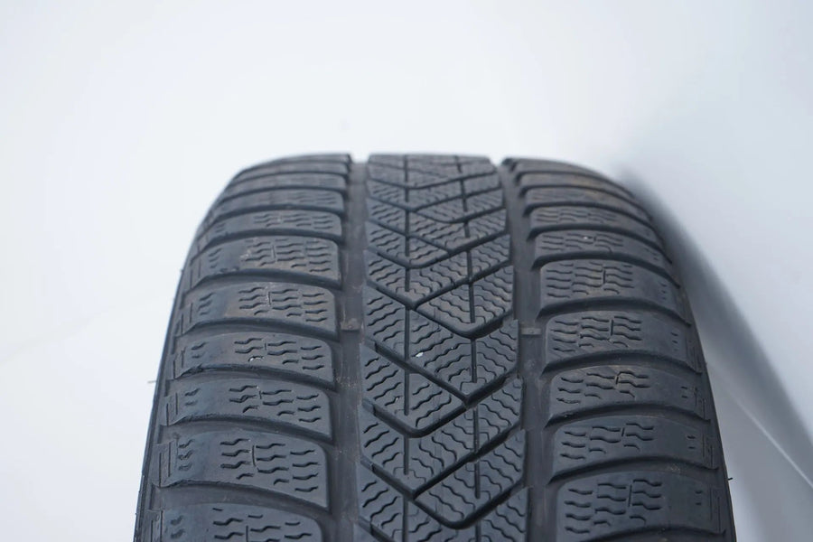 Pneus/jantes hiver 245/40/19 pouces pour Mercedes Classe CLS W257