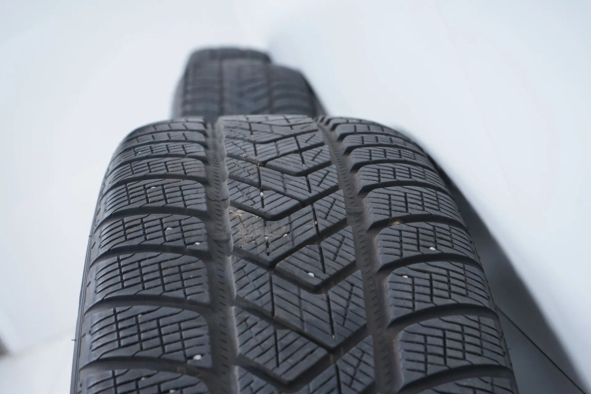 Mercedes EQC W293 N293 Winter Tires Winter Wheels 19 Inch Detailansicht 11