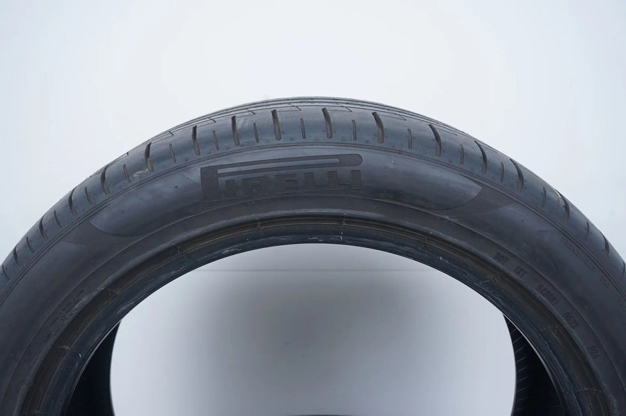 2 x Summer tires 255 45 19 inch Pirelli DOT22 approx. 7 mm MO