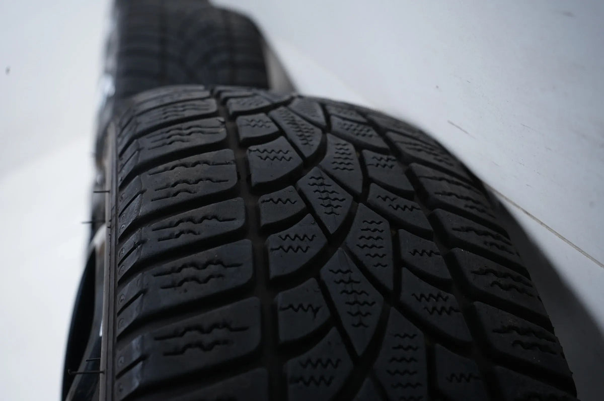MINI F55 F56 F57 Winter Tires Winter Wheels 185 50 17 inch JCW510 Detailansicht 15
