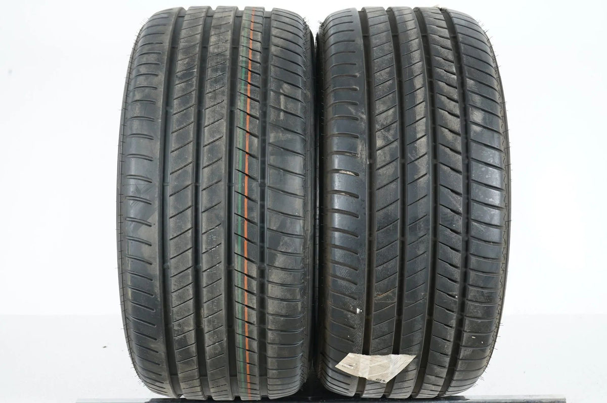 2 x Sommerreifen Bridgestone 305 40 R20 20 Zoll DOT23 ca.7mm Bmw* Detailansicht 2