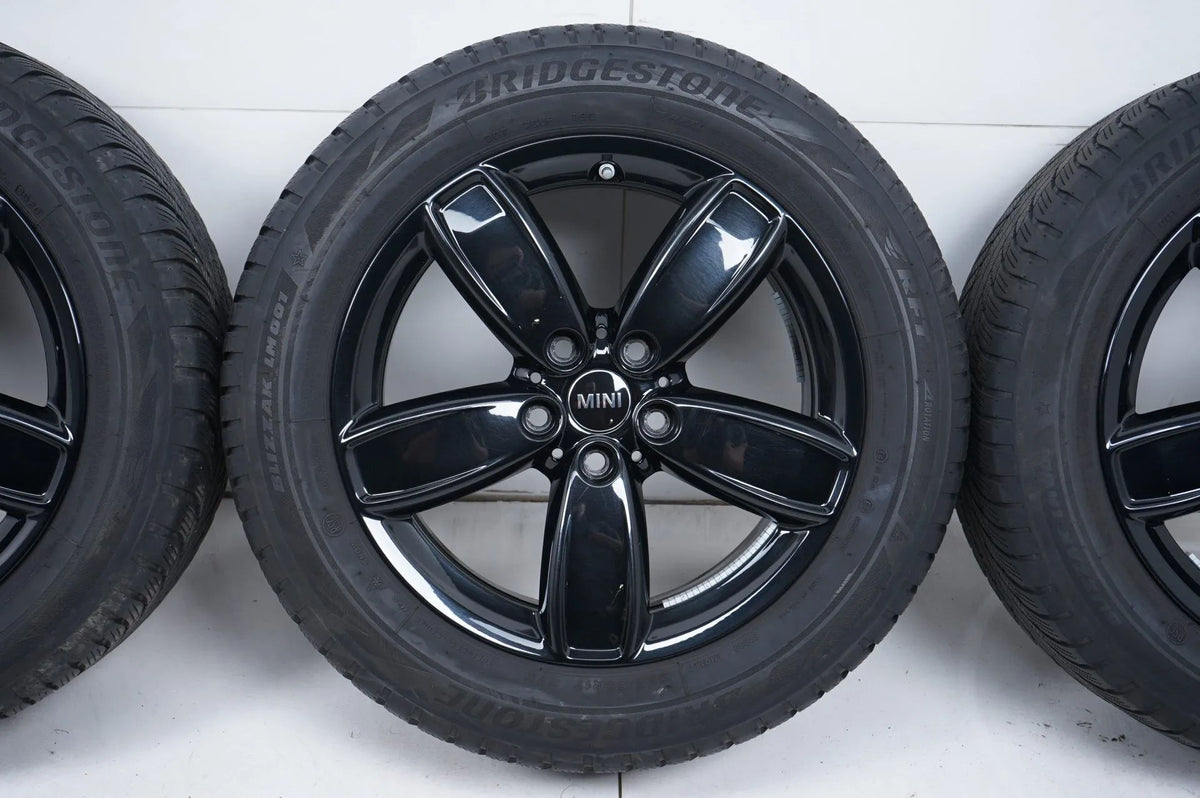 MINI Countryman F60 winterbanden winterwielen 225 55 17 inch 531 Detailweergave 5