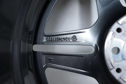 Mercedes GLA GLB H247 zimní kola zimní pneumatiky 235 50 19 palců 8mm