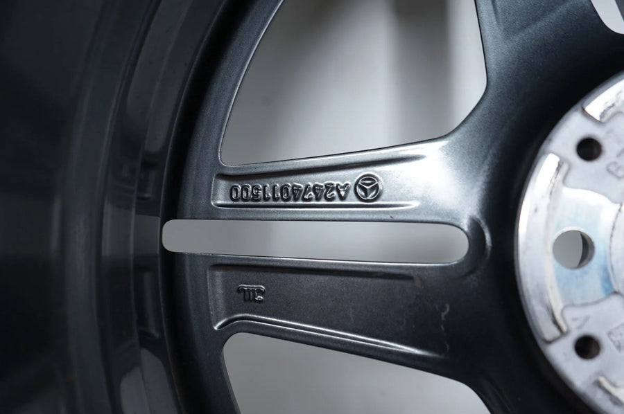 Mercedes GLA GLB H247 zimní kola zimní pneumatiky 235 50 19 palců 8mm