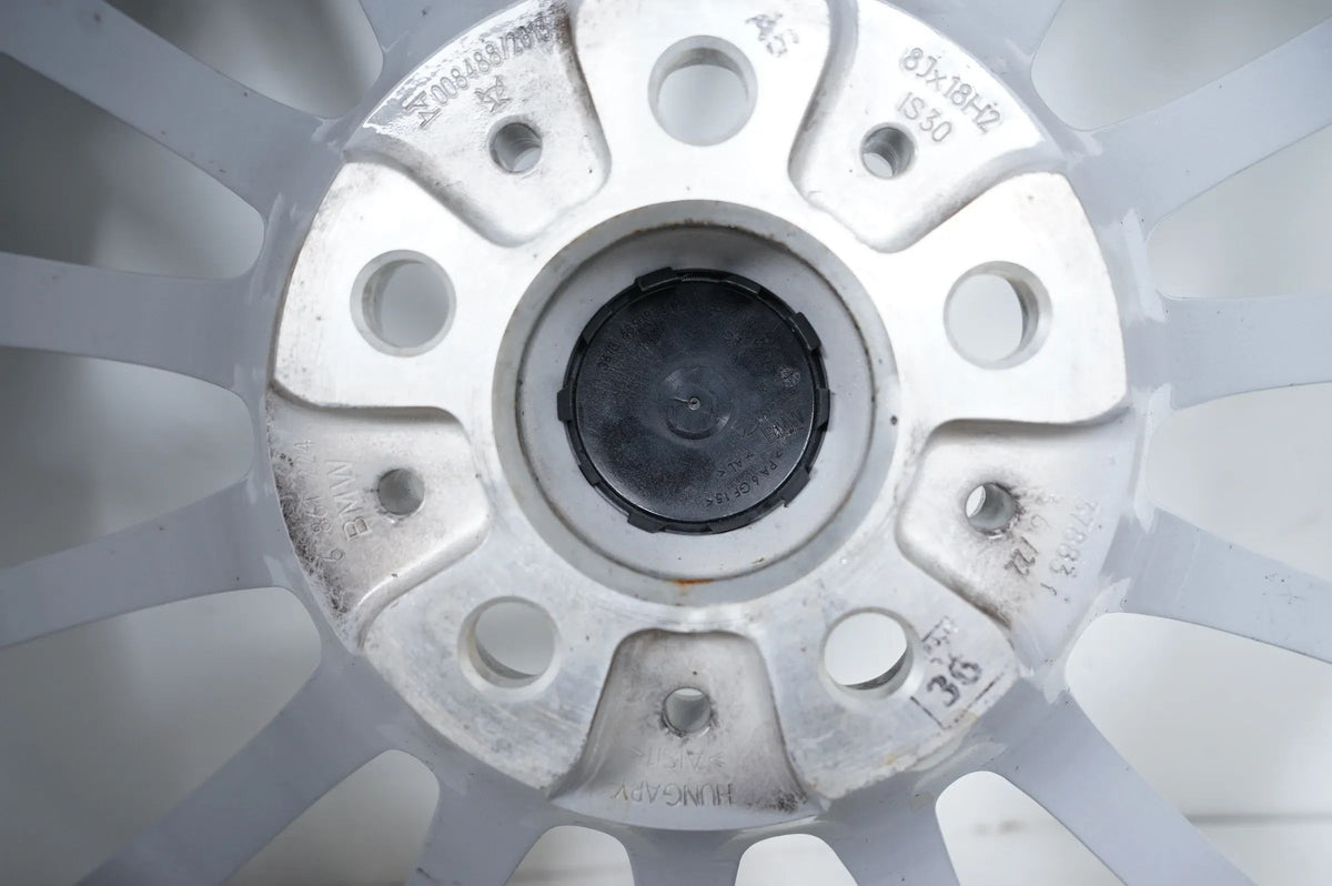 BMW řady 5 G30 G31 zimní pneumatiky zimní kola 245 45 18 palců 619 7mm 6861224 Detailní zobrazení 12