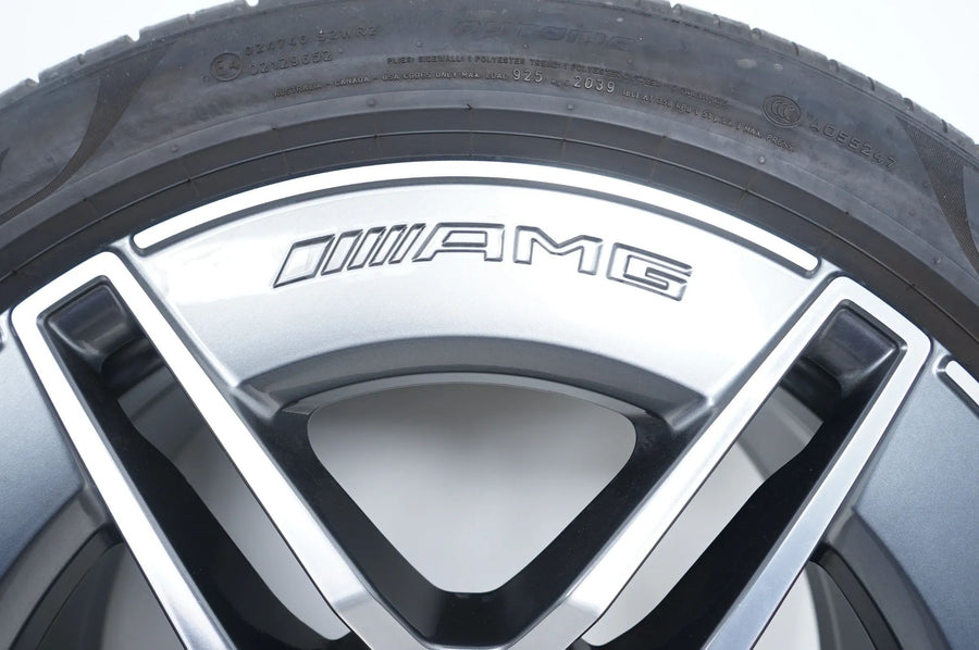 Mercedes E Klasse W214 AMG Sommerreifen Sommerräder 19 Zoll