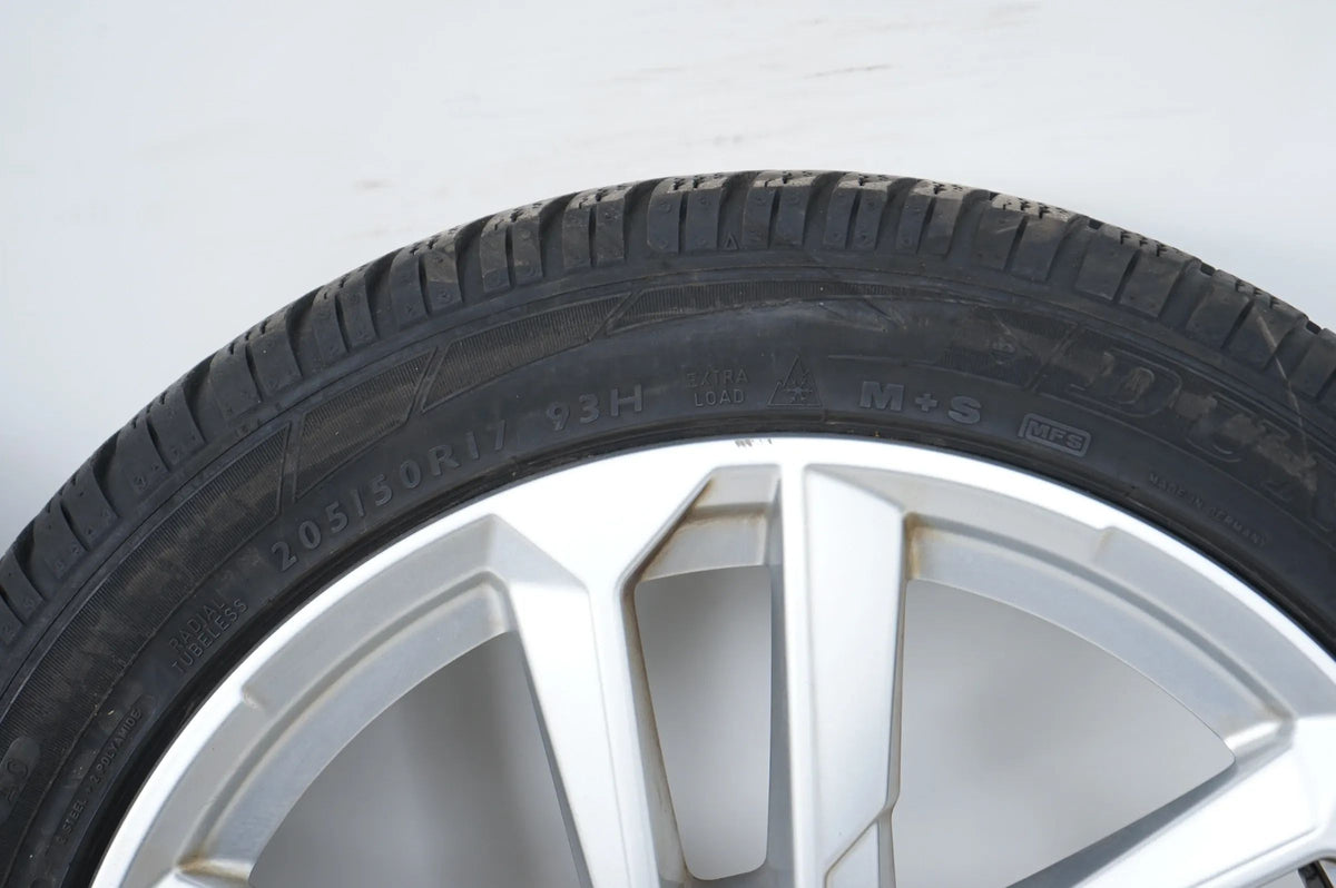 Audi A3 GY 8Y Winterreifen Winterräder 205 50 17 Zoll 8Y0601025L Vue détaillée 7