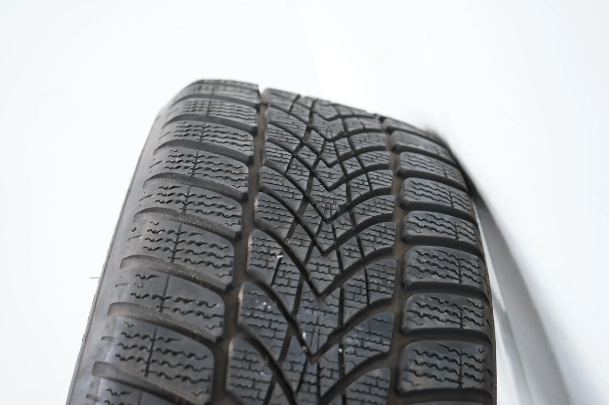 Mercedes C Klasse W205 Winterreifen Winterräder 225 50 17 Zoll A2054018000 Detailansicht 11