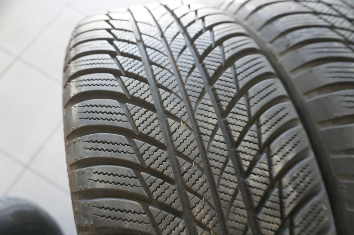 Original Audi Q2 GA Alufelgen Winterräder Winterreifen 215 55 R17 94V 7,5mm Detailní zobrazení 8
