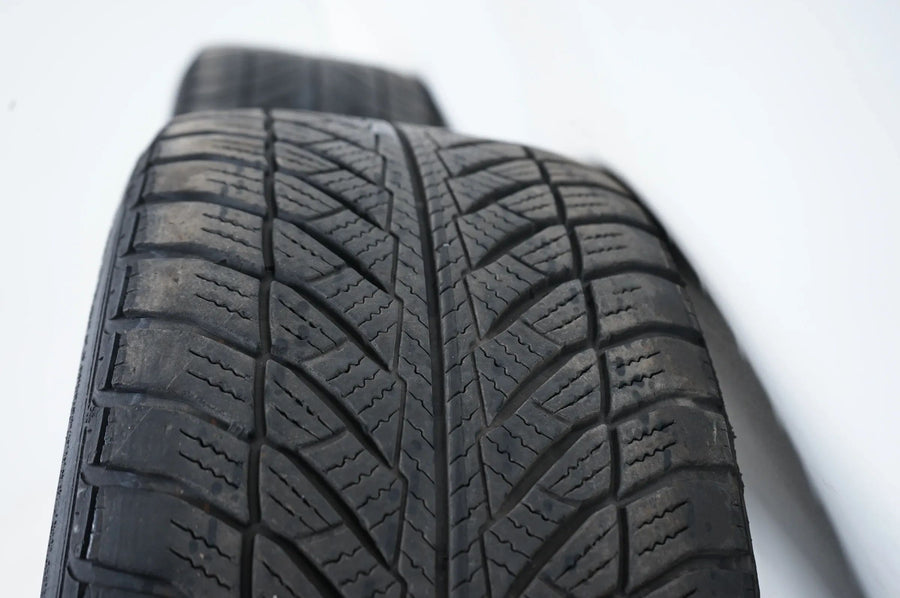 Ruote invernali BMW Serie 5 G30 G31, pneumatici invernali 245 45 18 pollici 619 6861224