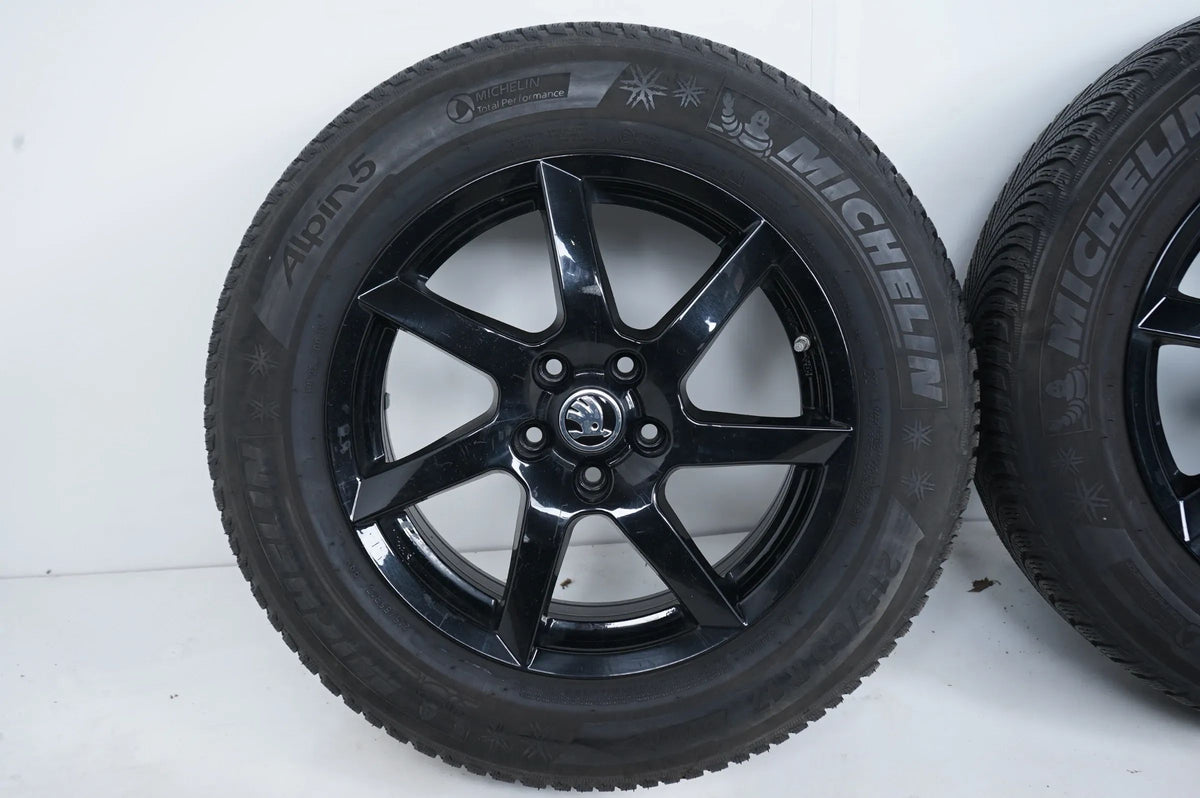 VW Tiguan Skoda Kodiaq Audi Q3 Winterreifen Winterräder 215 65 17 Zoll Detailansicht 3
