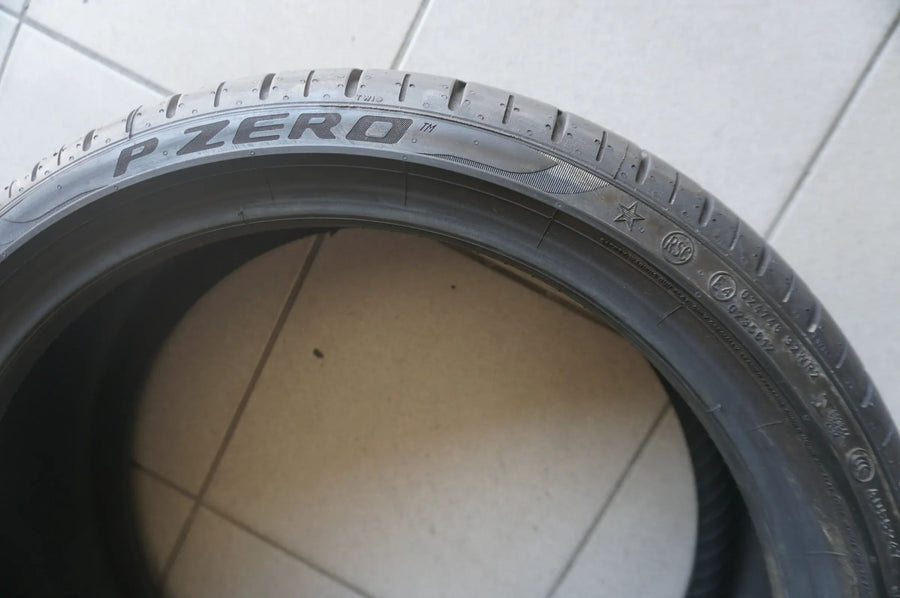205 40 R18 86W Sommerreifen Pirelli P Zero PZero * RSC RFT RunFlat 2021 6,5mm